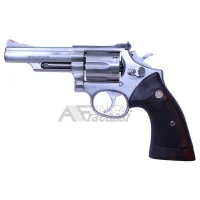 Smith & Wesson 66 €600